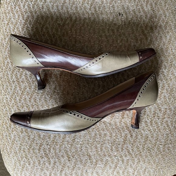 HP Manolo Blahnik Kitten Heels US 6.5 EU37 VTG Brown & Khaki - Picture 11 of 11